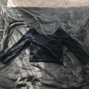 Crop top long sleeve shirt